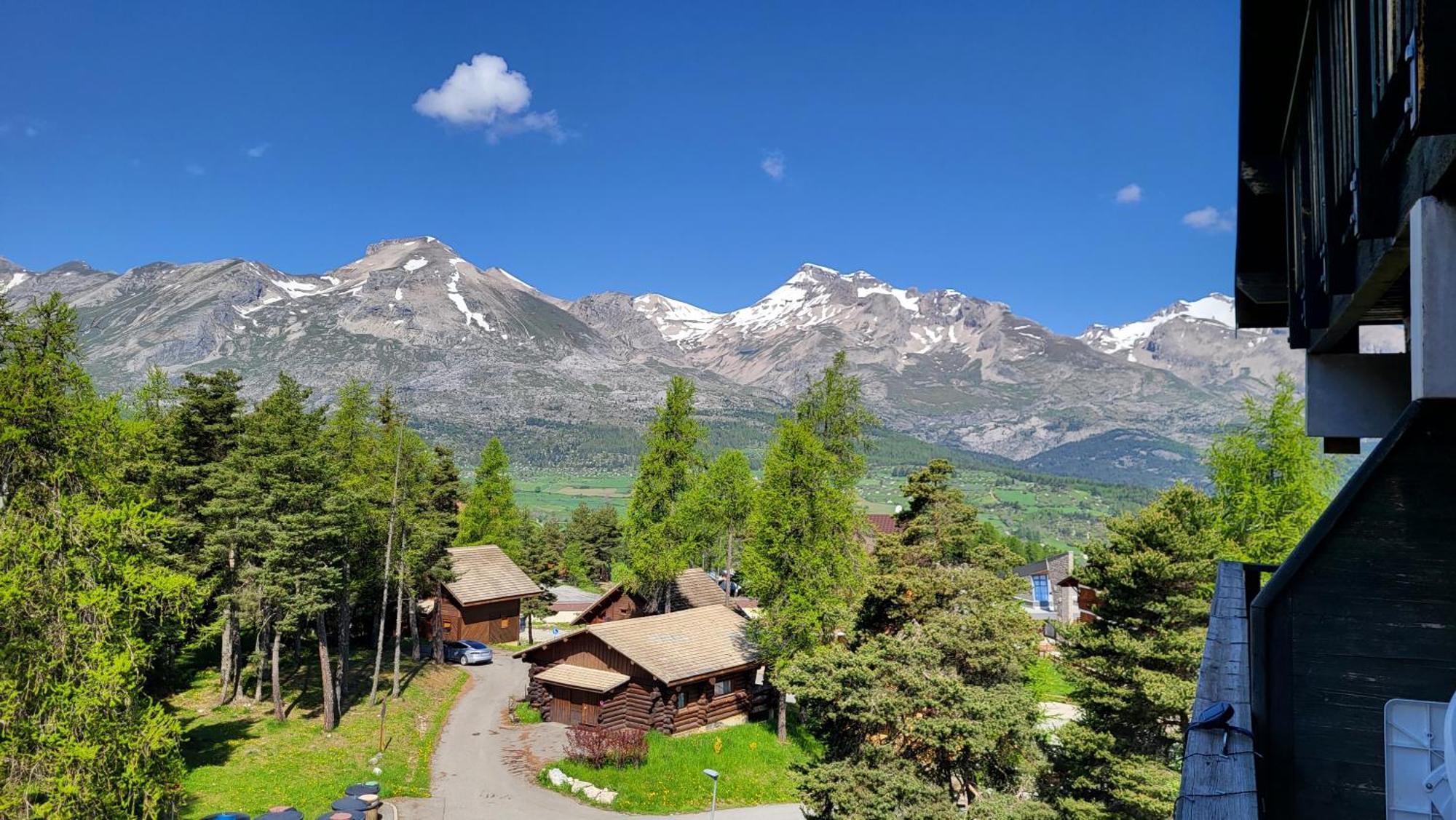 Appartement 4 A 6 Personnes - Chalets D'Aurouze - La Joue Du Loup Saint-Étienne-en-Dévoluy Exterior foto